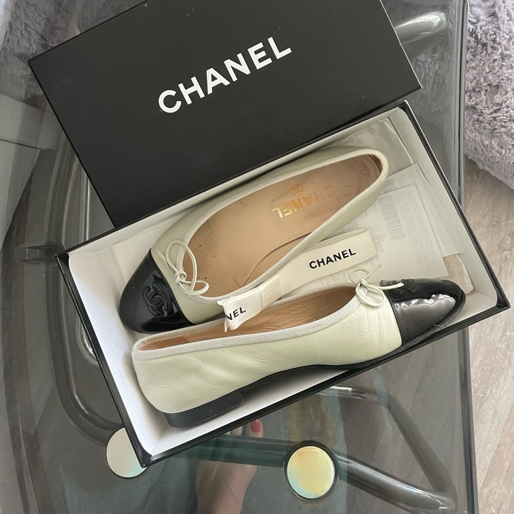 Chanel flats